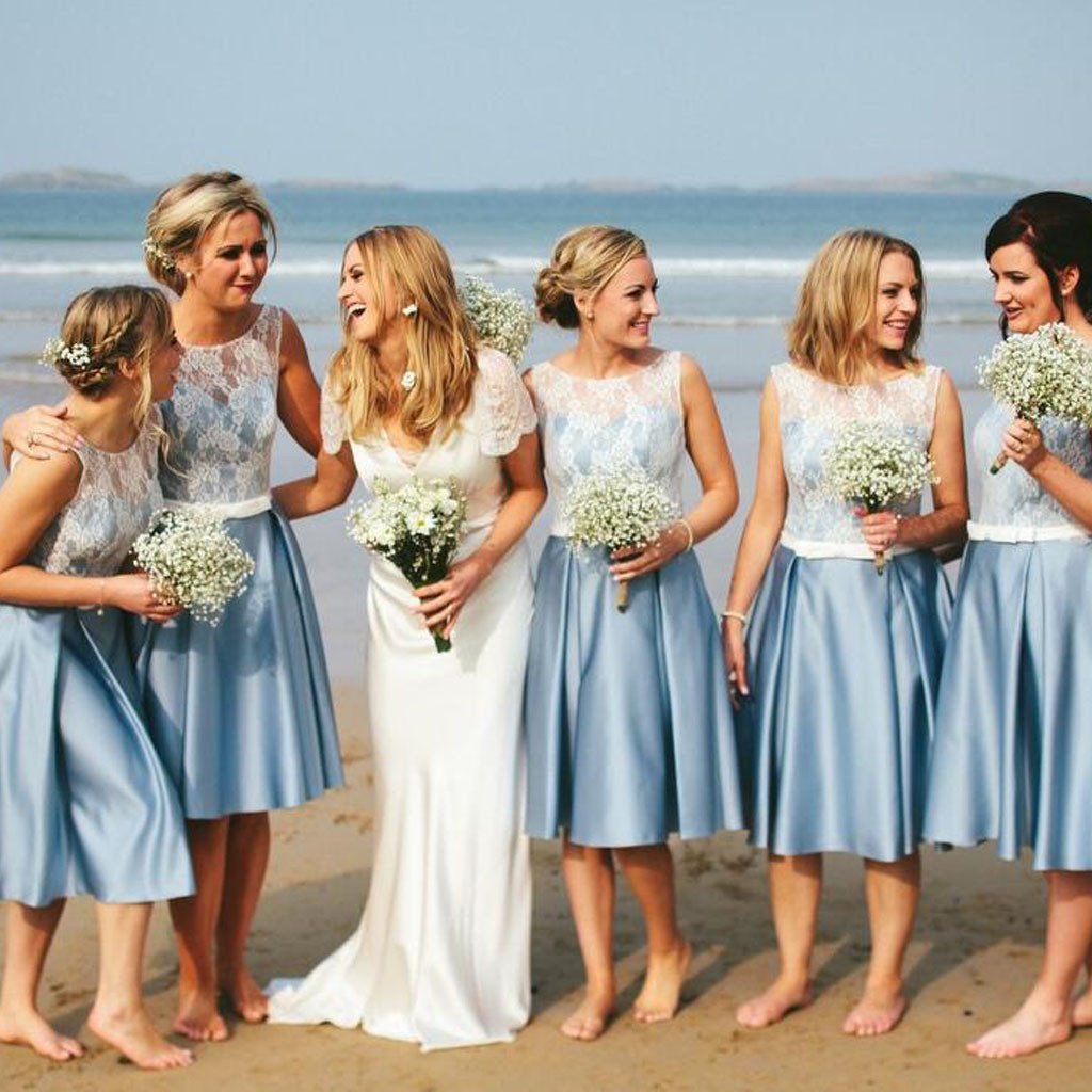 Popular Junior Short Pretty Blue Satin White Lace Bridesmaid Dresses